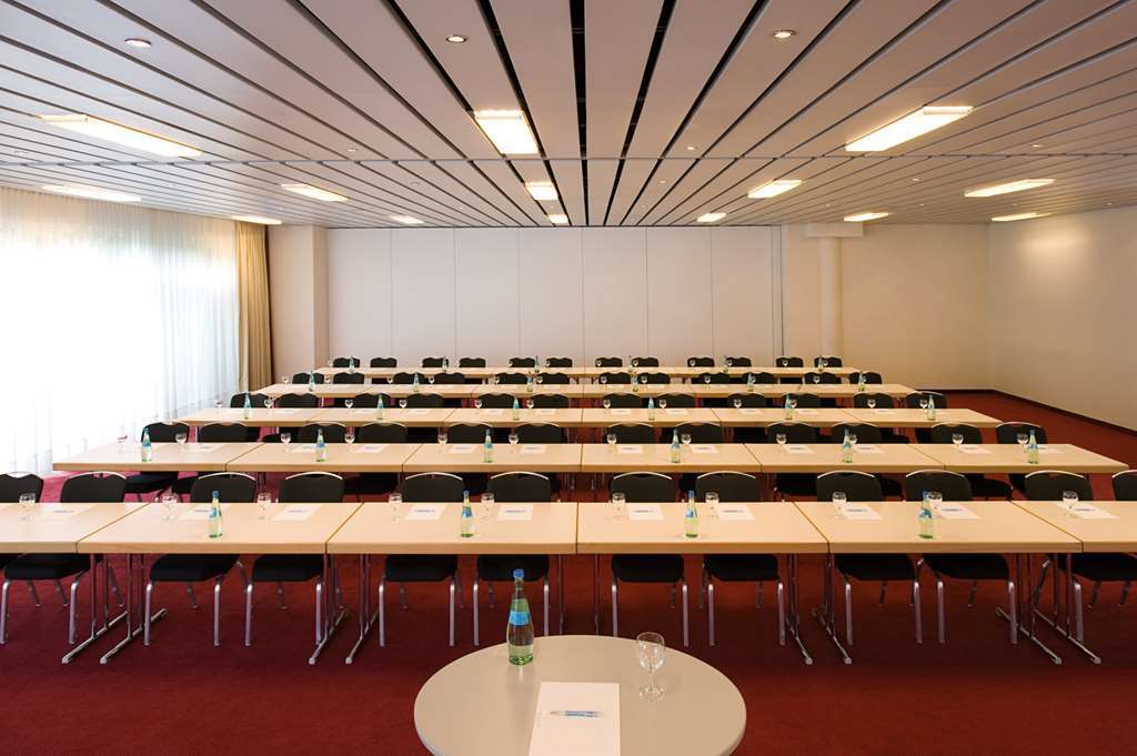 Nh Berlin Potsdam Conference Center Kleinmachnow Facilidades foto