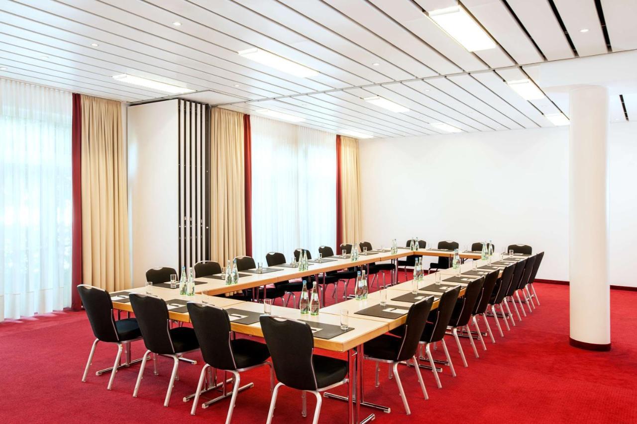 Nh Berlin Potsdam Conference Center Kleinmachnow Exterior foto